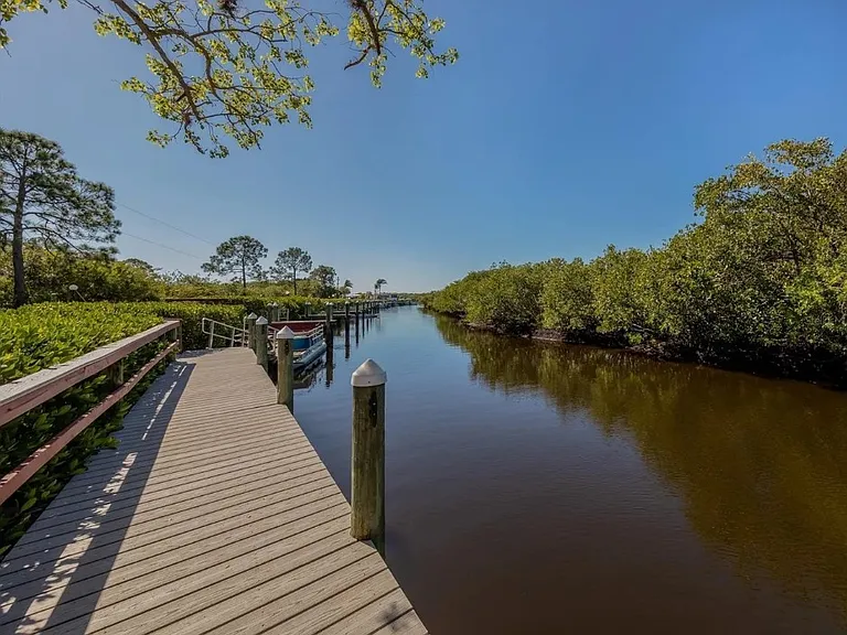 106 Lazy River Rd — Photo 54