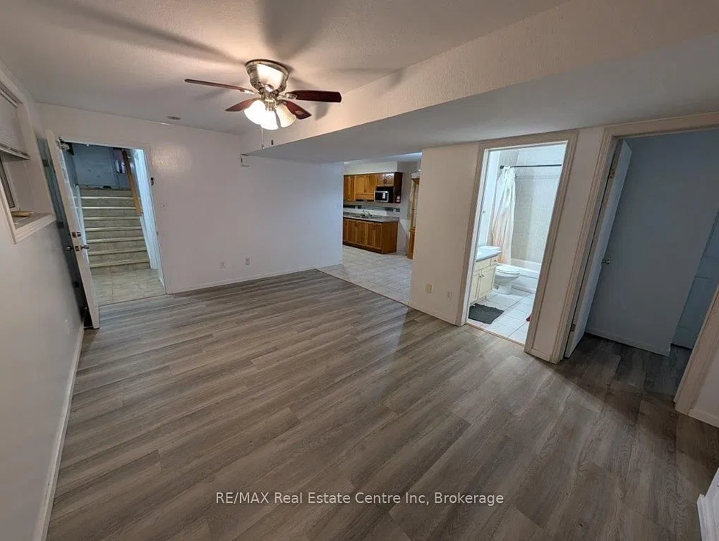 2 bed, $2,000 — Photo 3