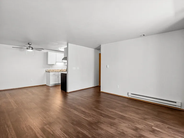 2 Bed 2 Bath Standard - 844 Sq Ft 2 Bed 2 Bath Standard - 844 Sq Ft