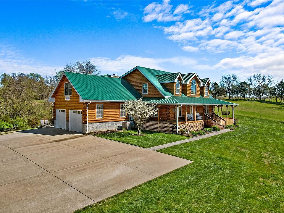 10th image of 1661 Martha Leeville Rd