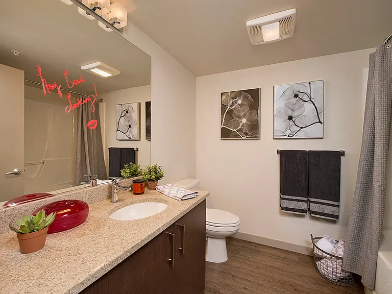 Infinity Capitol Hill Apartments — Photo 10