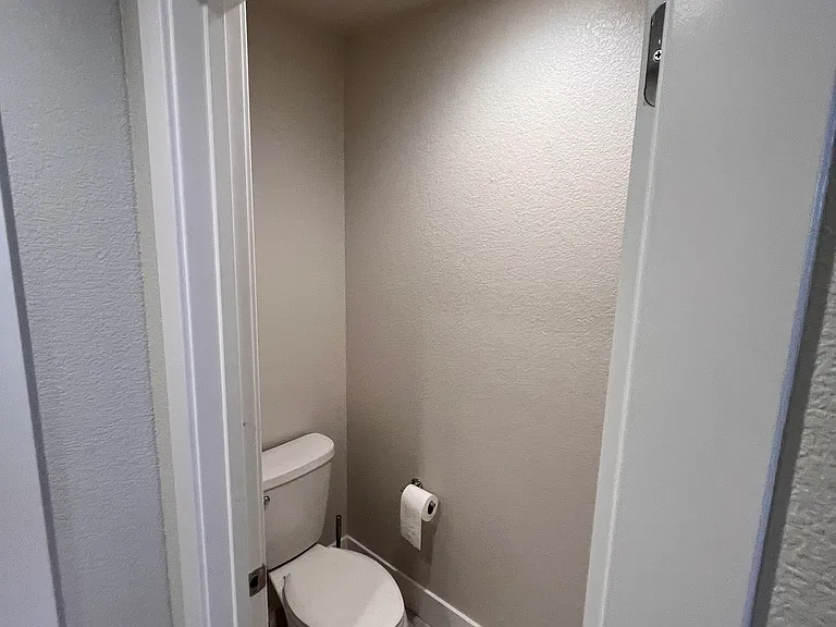 1709 Hazelnut Ln — Photo 59