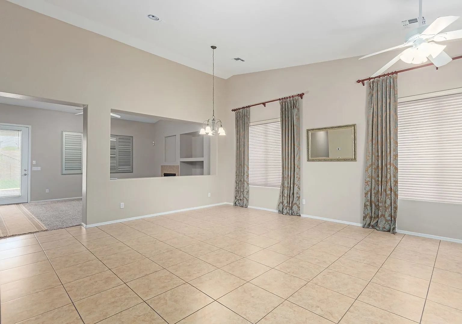 Stunning 4-Bedroom Home with Private Guest Suite in Gated Community — Photo 4