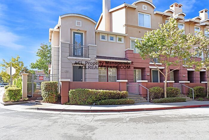 1st image of 710 City Walk Pl APT 8