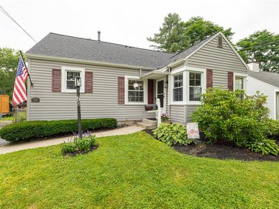 70 Cloverland Dr, Rochester, NY, 14610