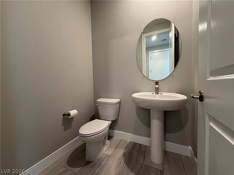 400 Red Feather Peak Ct — Photo 38