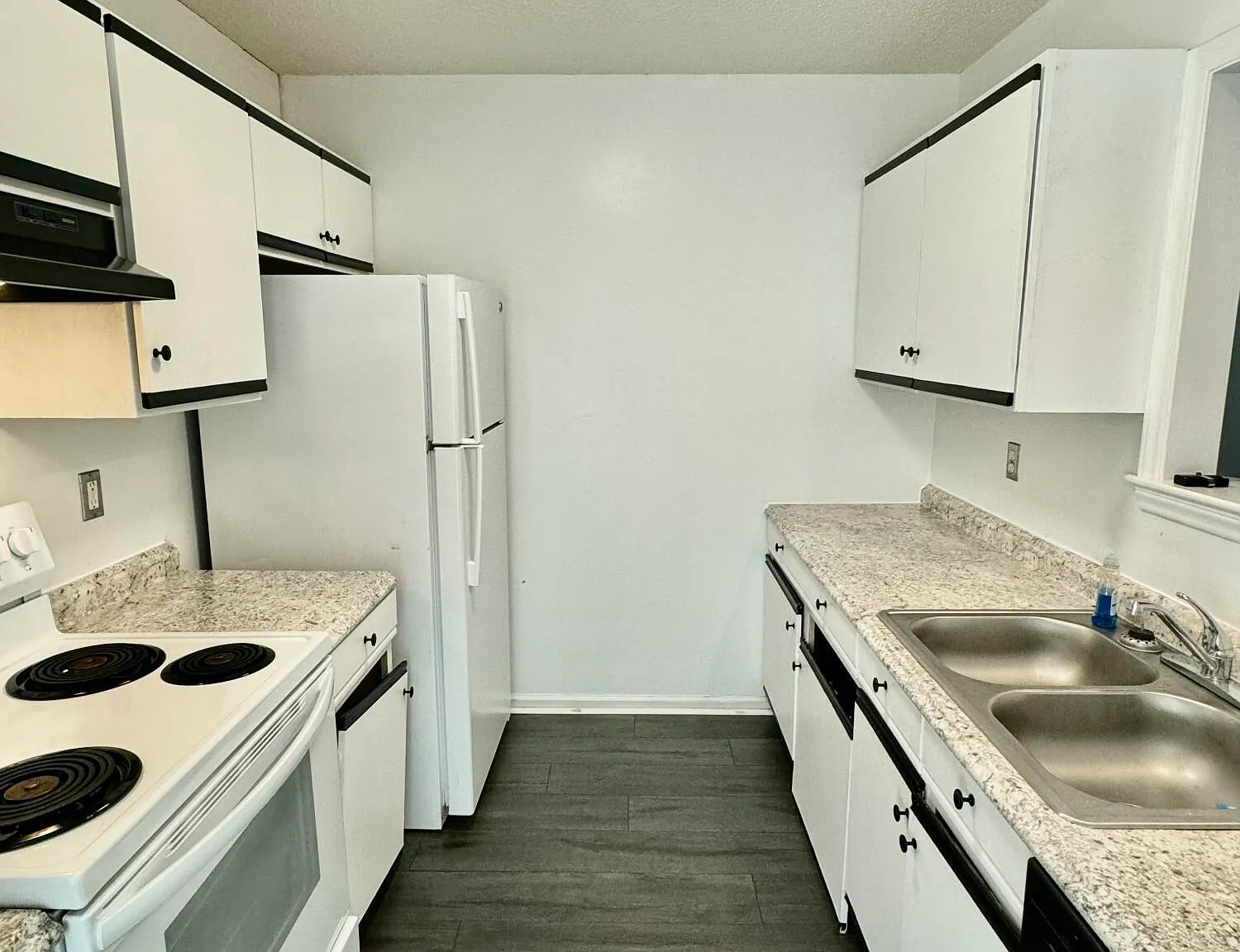 2 bed, 2.0 bath, $1,200 — Photo 3