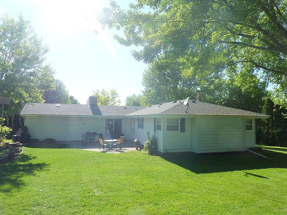 2nd image of 708 Cardiff Ct