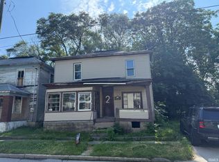 521 1st St, Huntington, IN