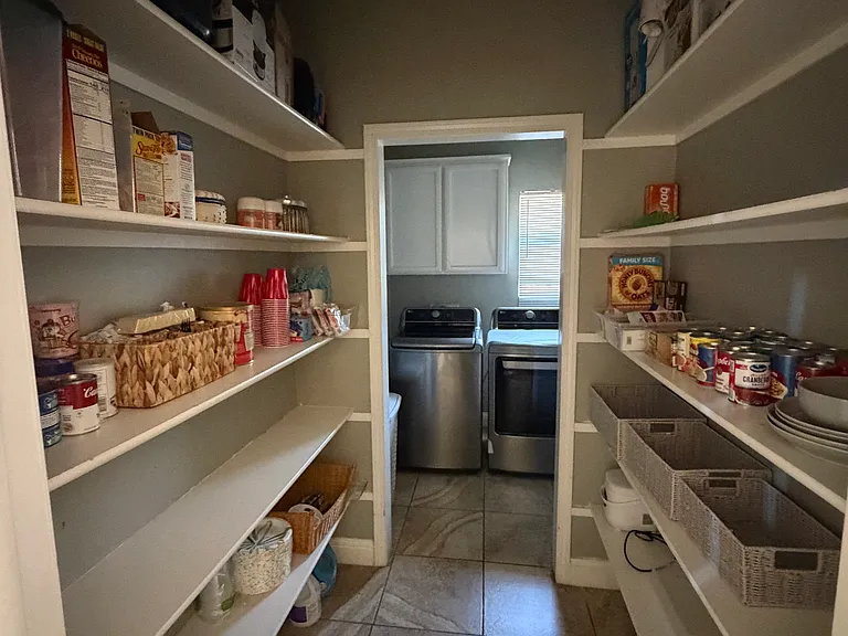 3317 Babson Dr — Photo 5