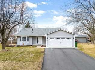 610 90th Ln NE, Blaine, MN 55434