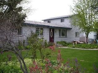 377 Maple Ave #A, Hansen, ID 83334