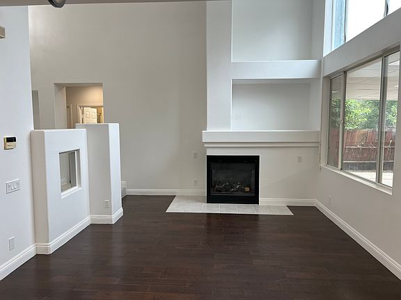 5th image of 8371 Independence Ave