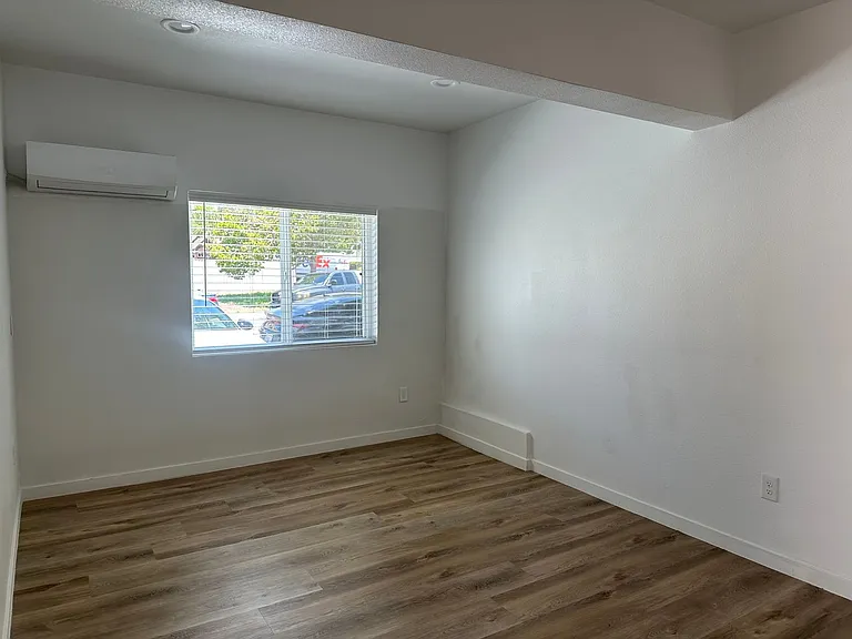 23811 Bouquet Canyon Pl — Photo 7