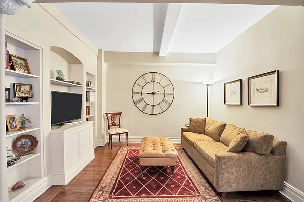 Sold by Douglas Elliman | media 19