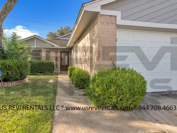 3922 Whitchurch Dr, Houston, TX 77066