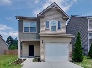 318 Quiet Grove Dr, Lexington, SC 29072