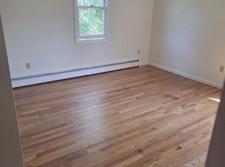 76 Union St #76, Guilford, CT 06437