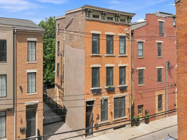 1329 Republic St, Cincinnati, OH 45202