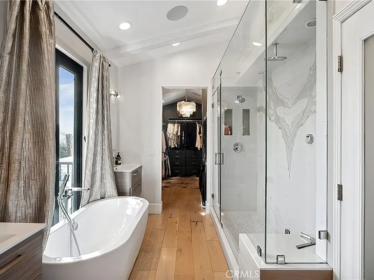 3642 Alta Mesa Dr — Photo 40