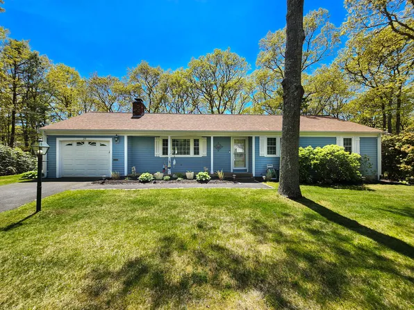 29 Sullivan Road, West Yarmouth, MA 02673