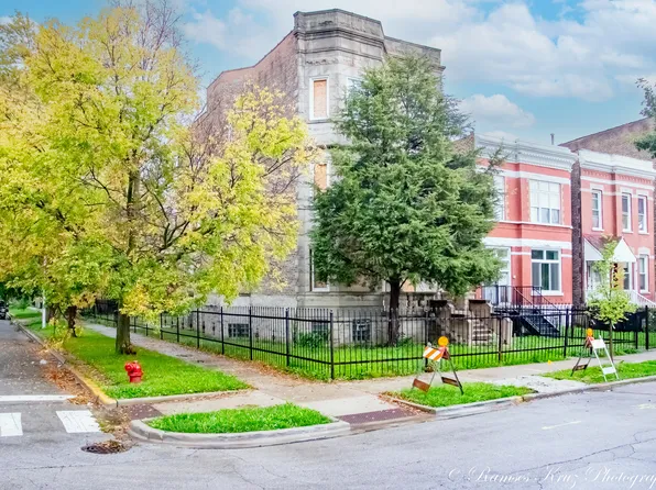 331 N Central Park Ave, Chicago, IL 60624