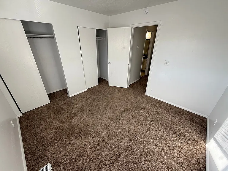 1413 W 1650 N — Photo 10