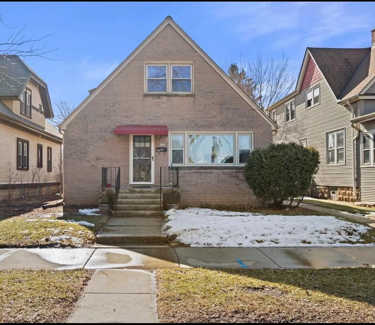 2 bed, 1.5 bath, $1,756 — Photo 1