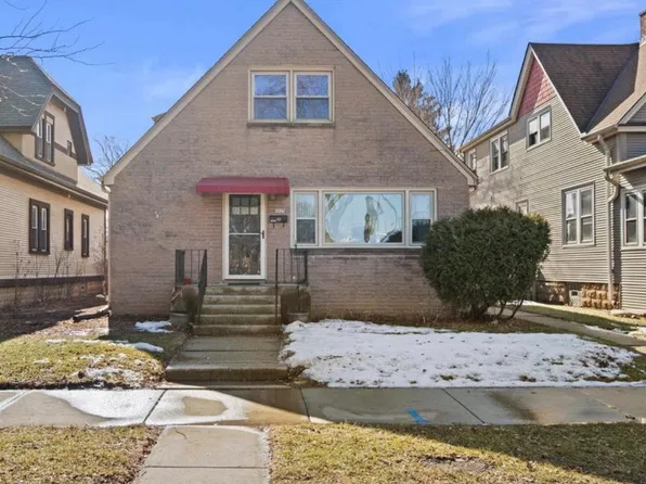 6025 W Lapham St, West Allis, WI 53214