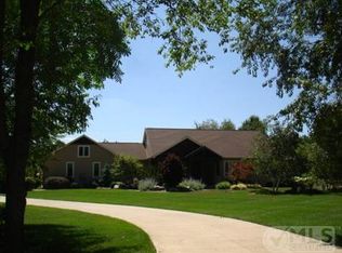 19292 G Dr N, Marshall, MI 49068