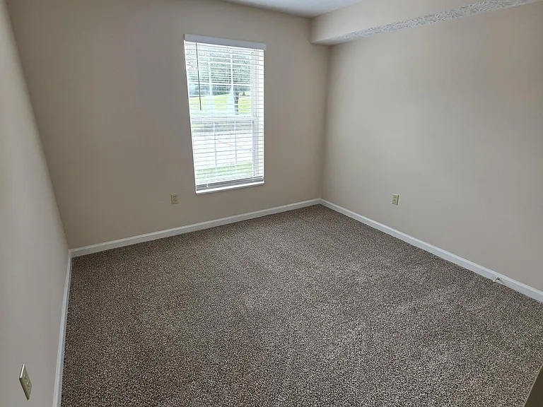 2301 Anderson Rd #5 — Photo 9
