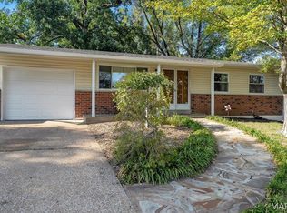 2639 Glenoak Dr, Maryland Heights, MO 63043