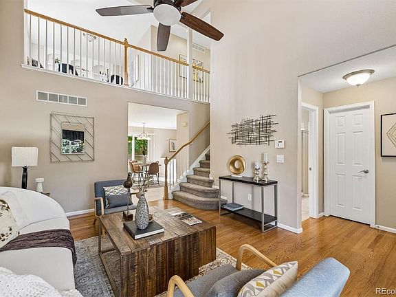 3rd image of 5652 S Yakima Way
