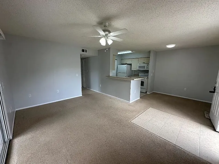 1222 Bermuda Lakes Ln #108 — Photo 12
