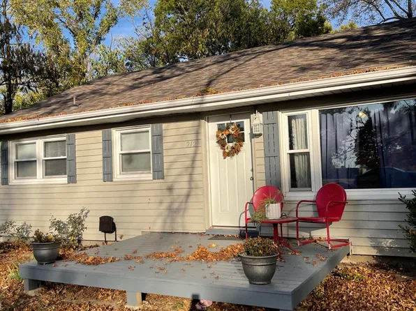 212 Elm Street, Nixa, MO 65714