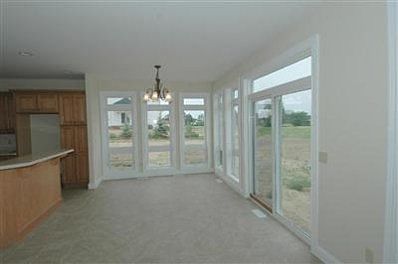 5th image of 237 E Stone Creek Ln