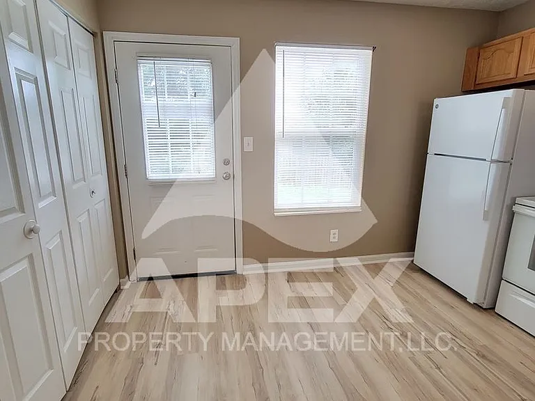 Nature View Condominiums — Photo 38