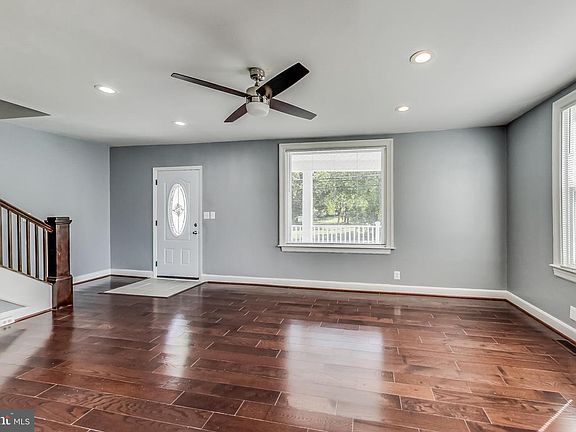5th image of 2431 Shadyside Ave