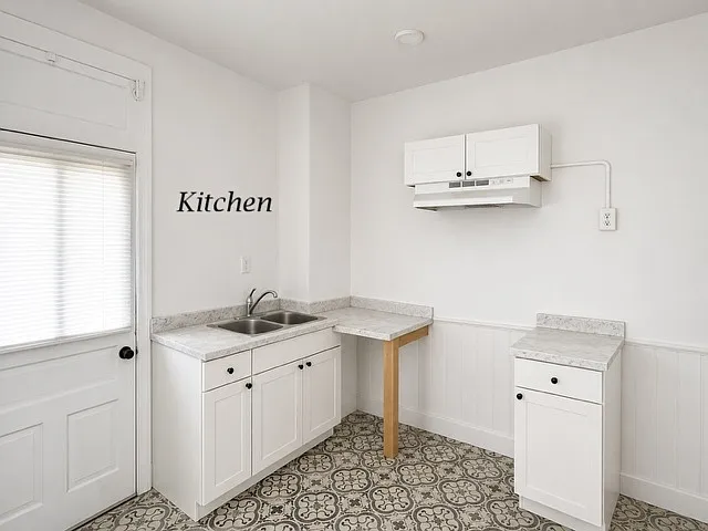 406 W King St — Photo 16