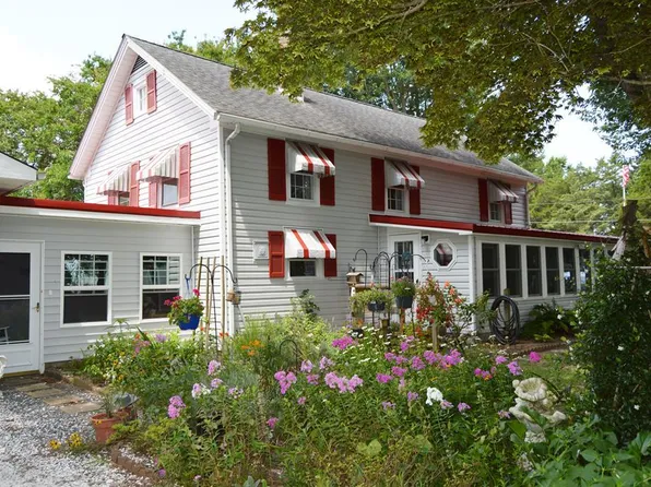 31310 Cedar View Rd, Painter, VA 23420