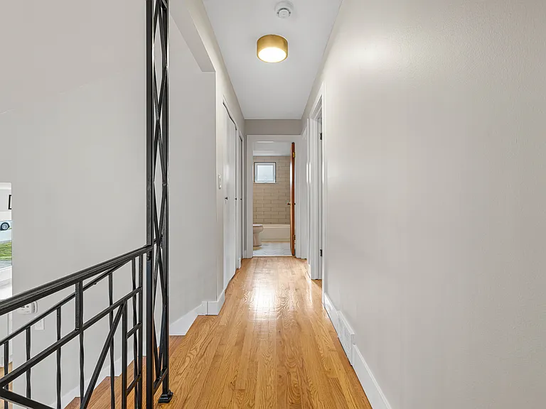 5130 Williams St — Photo 15