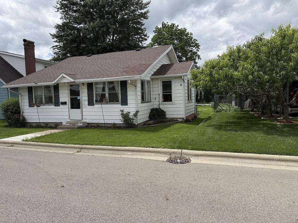 1st image of 804 Court St