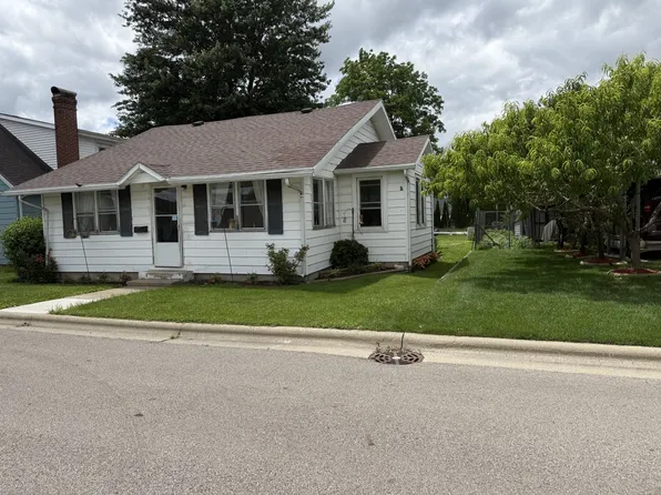 804 Court St, Winona Lake, IN 46590
