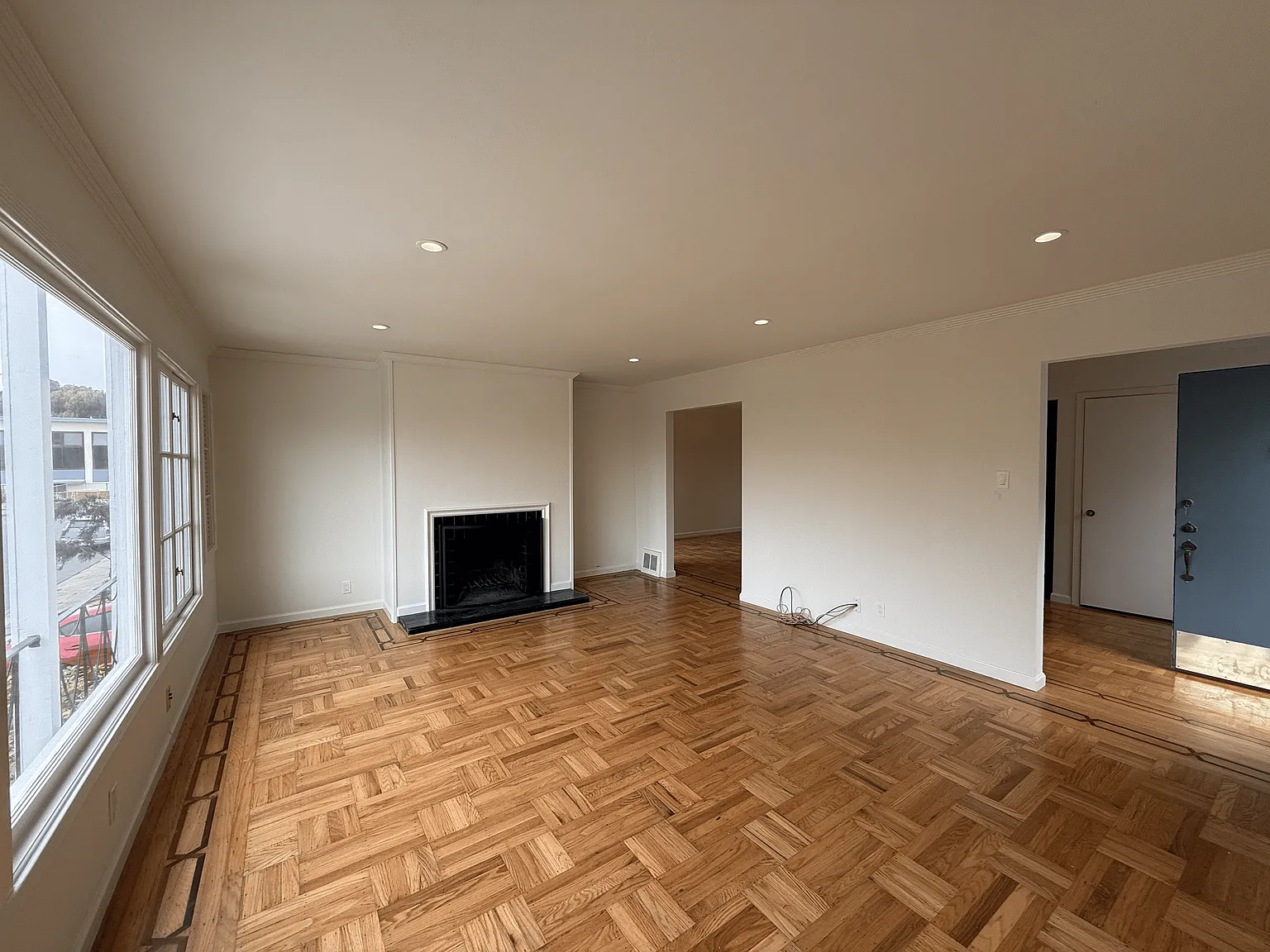 2 bed, 1841 sqft, $8,000 — Photo 2