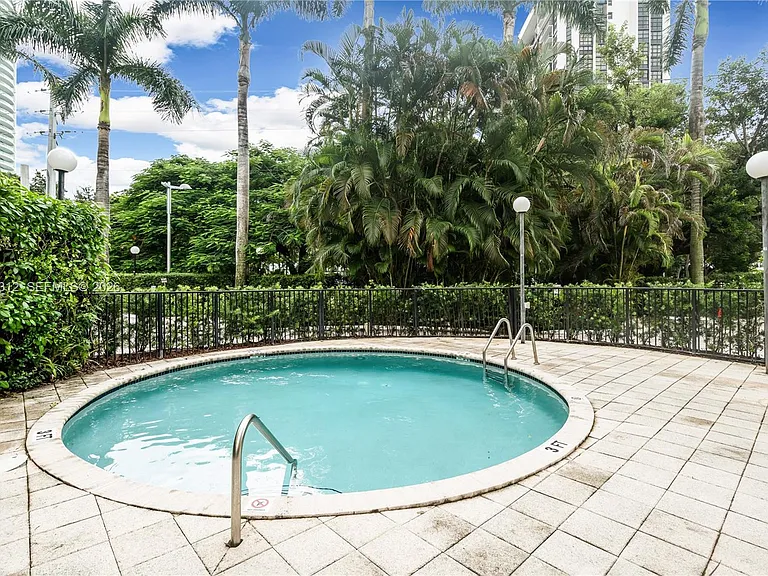 1834 Brickell Ave #33 — Photo 21