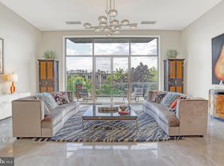 1401 N Oak St APT 308, Arlington, VA 22209