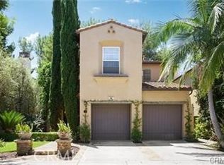38 Secret Gdn, Irvine, CA 92620