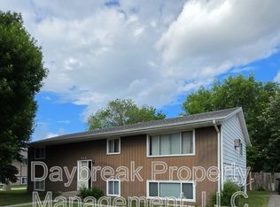717 30th St N #1, Fargo, ND 58102