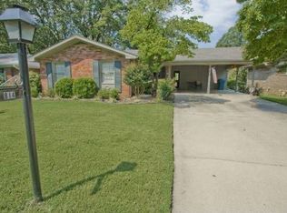 814 Ridgecrest Dr, Little Rock, AR 72205