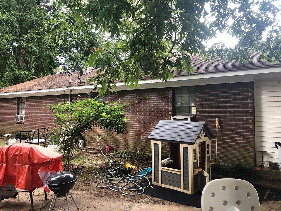 2nd image of 114 Nancy Ray St